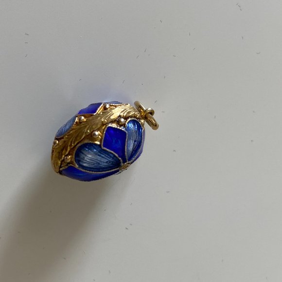 Vintage Faberge Style Blue Enamel Egg Pendant - Picture 2 of 7